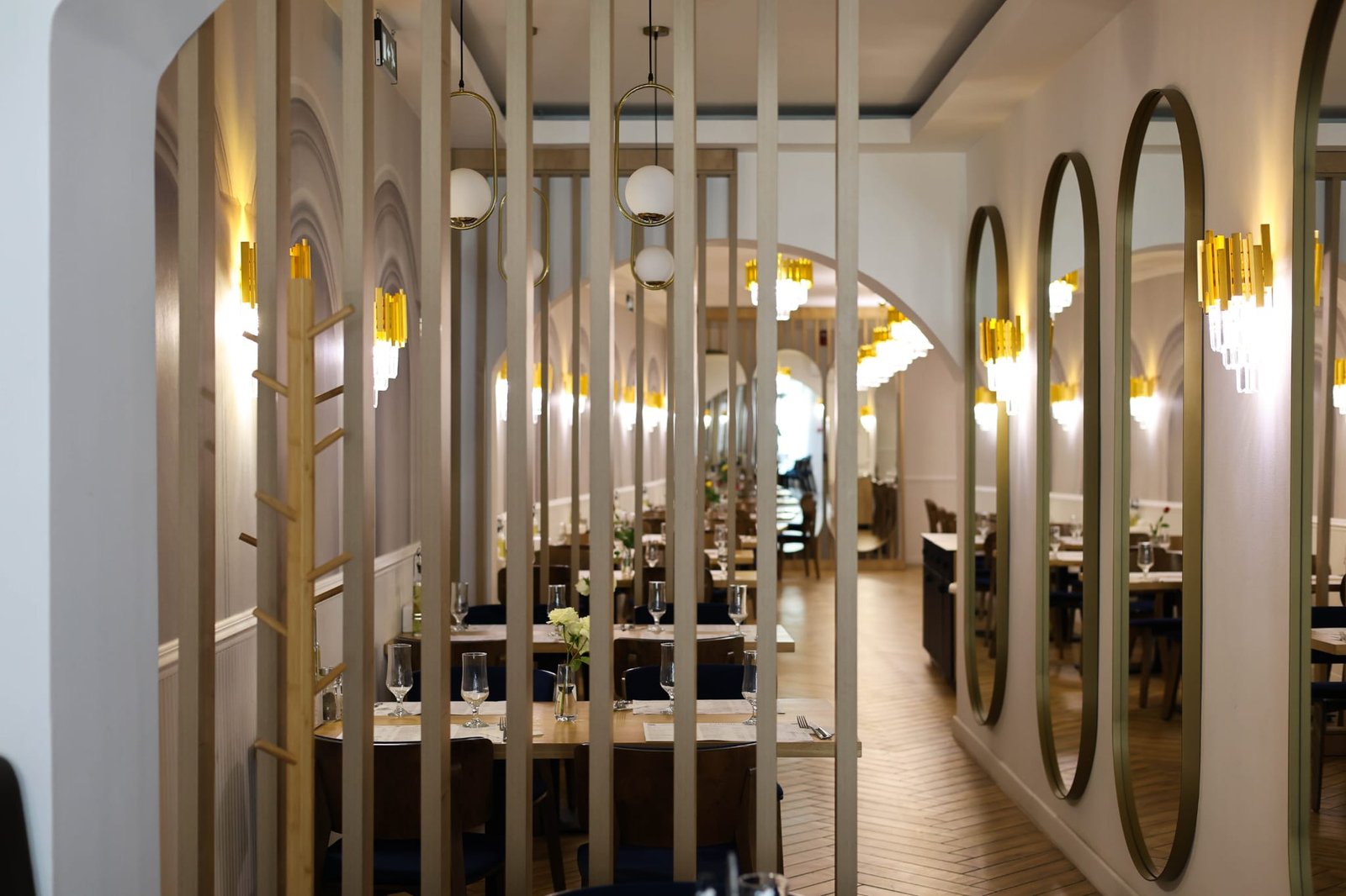 Restaurant Grand Plaza Sibiu — foto 18